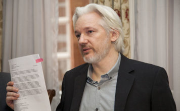 Julian Assange uskoro ostaje bez azila, čekaju ga optužnice u Švedskoj i SAD-u julian assange, wikileaks, ekvador