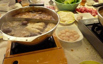 Restoran izgubio 190 milijuna dolara nakon što je trudna žena pronašla štakora u juhi restoran, hot pot, kina, kineska kuhinja