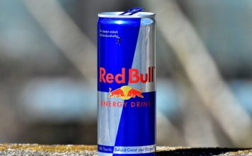 Držite djecu podalje od energetskih napitaka red bull, energetska pića