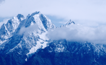 Osam alpinista poginulo u oluji na planini Gurja u Nepalu himalaja, gurja, alpinizam