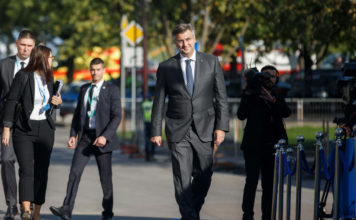 Najavljen rast neto minimalne plaće od 1. siječnja na 3000 kuna Andrej Plenković