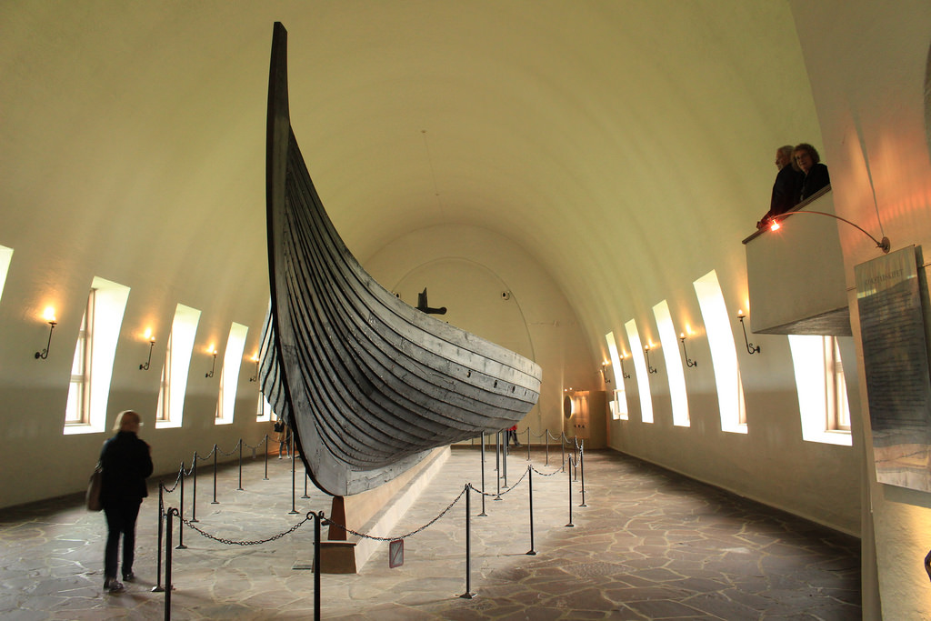 vikinzi, vikinški brod