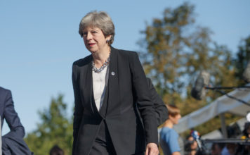 Neprihvaćanje sporazuma o brexitu bilo bi katastrofalno za Britaniju theresa may, eu, uk, brexit