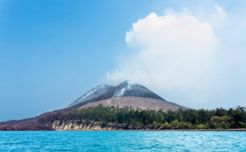 Anak Krakatau u erupciji izgubio dvije trećine mase i visine Vulkan Anak Krakatau