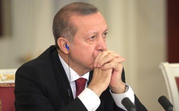 Turska uhitila 100 vojnika osumnjičenih za povezanost s Gulenom Erdogan, Turska