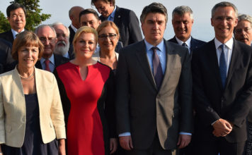 Predsjednički izbori za manje od godinu dana: koga ćemo poslati na Pantovčak? Predsjednički izbori, Kolinda Grabar-Kitarović, Zoran Milanović