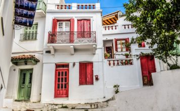 Grčki otok Tinos – odlična alternativa razvikanom Santoriniju otok Tinos