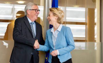 Wuhan skida okove karantene, a što Covid znači za bajku zvanu EU? Ursula von der Leyen