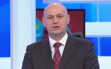 Gube li treće opcije kredibilitet?